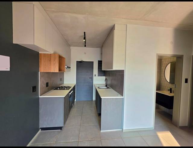 2 BEDROOM APARTMENT FOR SALE IN WATERKLOOF RIDGE